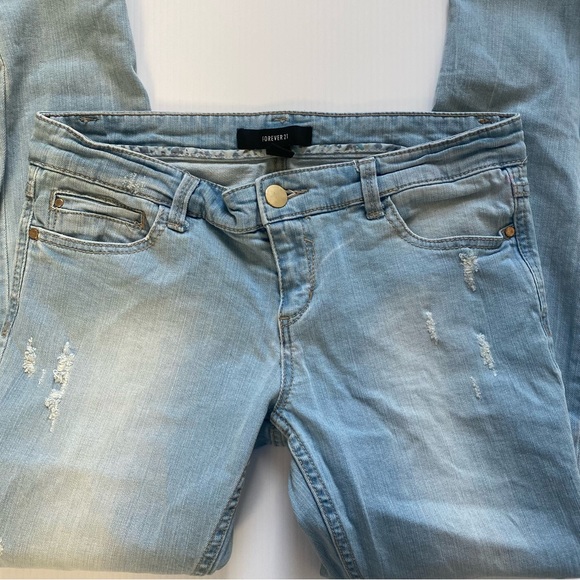 Forever 21 Distressed Lightwash Stretch Skinny Jeans 28 - Picture 5 of 10